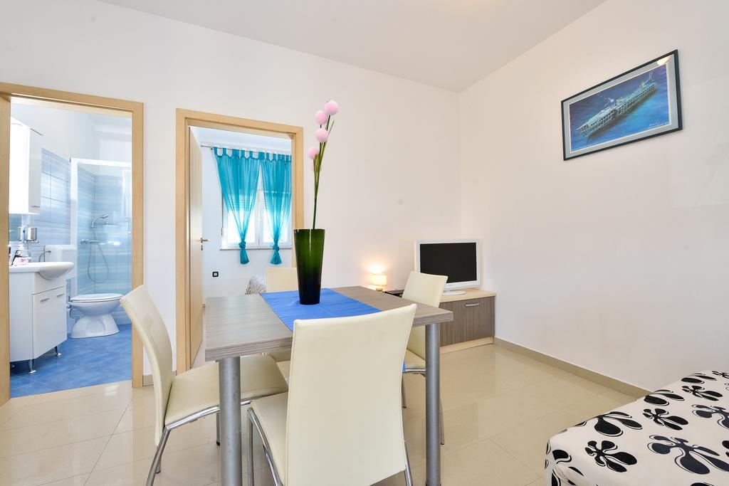 Apartments Nika & Karla Bibinje Exterior foto