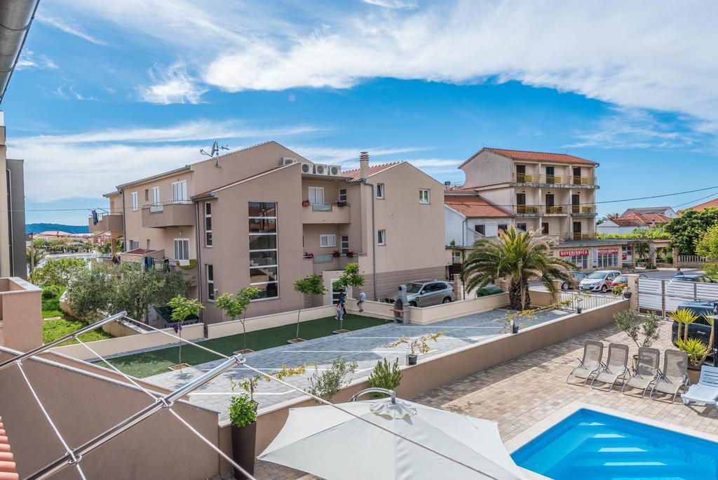 Apartments Nika & Karla Bibinje Exterior foto